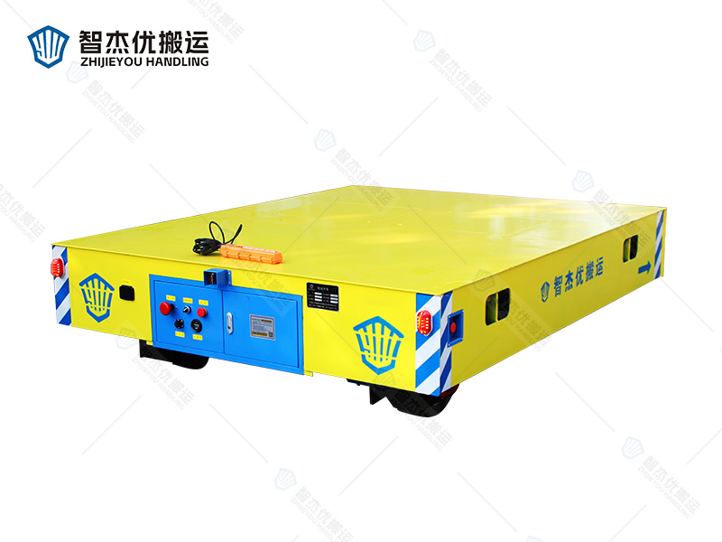 差速轉(zhuǎn)向全向無(wú)軌車(chē)