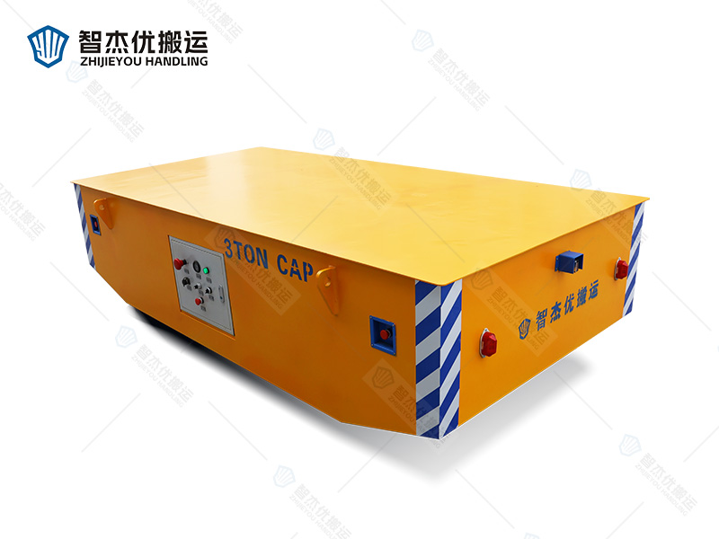 3噸差速轉(zhuǎn)向無(wú)軌車